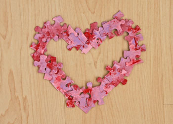 puzzle piece heart wreath