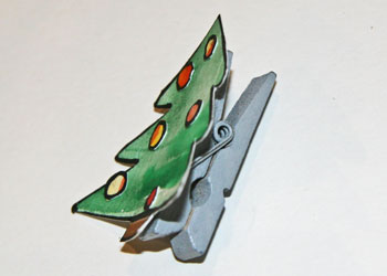 Christmas clothespin craft