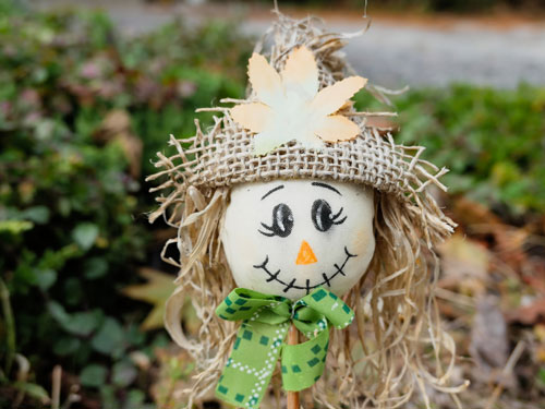 Scarecrow photo on Unsplash.com