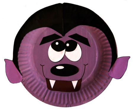 photo of the finished vampire paper plate craft