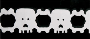 paper chain skull