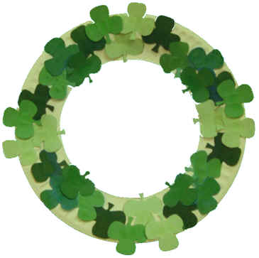 paper plate shamrock wreath